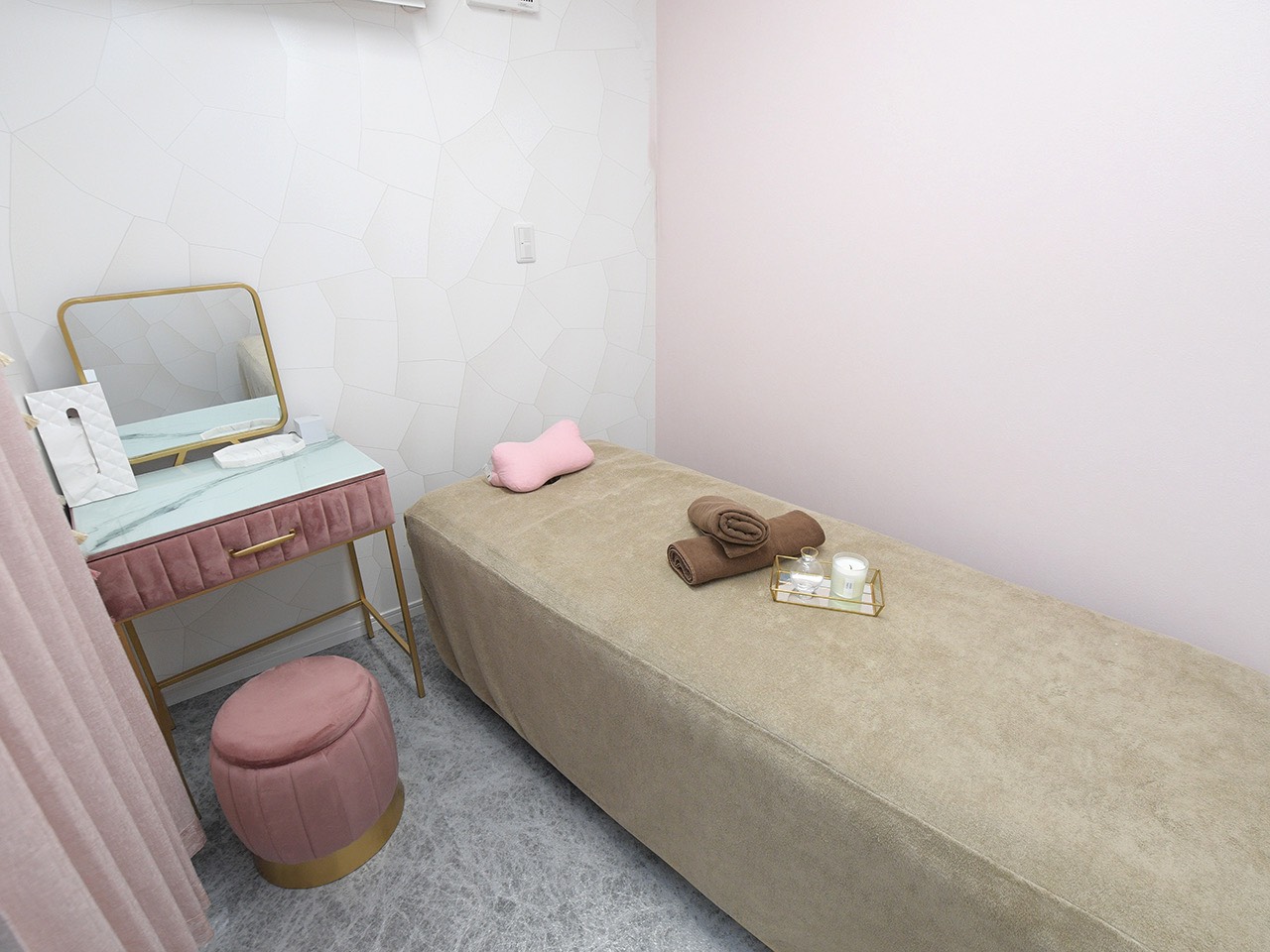 マッサージ施術